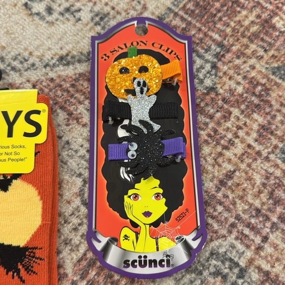 NWT Halloween Bundle with Foozys Socks, Scunci Clips, Earrings, and Scarf - Picture 3 of 4